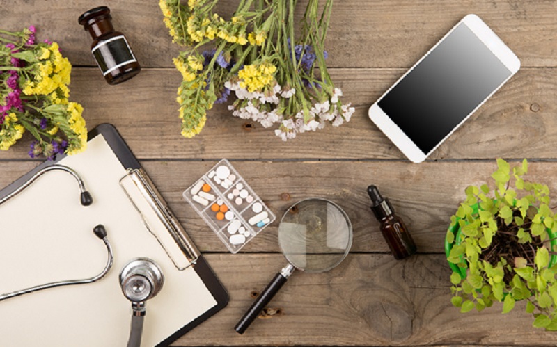 How Traditional Chinese Medicine Clinics Complement Modern Care